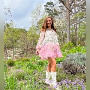 White ombre floral beach shirt dress size XS , worn once , a few beads missing